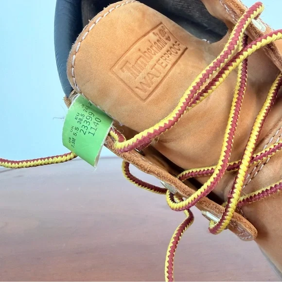 Timberland Women's Nellie Waterproof Nubuck Chukka Boots | US 7.5 - Picture 8 of 8